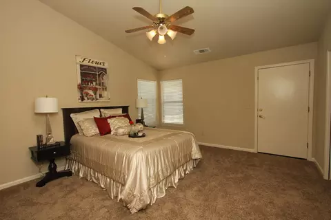 2765 Crystal Tree Dr, Redding, CA 96001 photo 10
