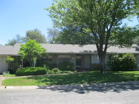 845 Northridge Dr, Redding, CA 96001 photo 2