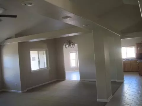 2225 Cumberland Dr, Redding, CA 96001 photo 12