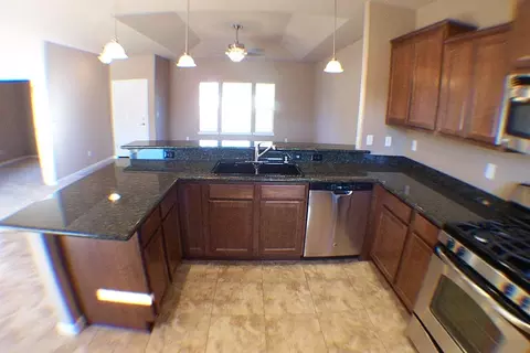 7149 Landcaster Ct, Redding, CA 96001 photo 12