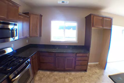 7149 Landcaster Ct, Redding, CA 96001 photo 13