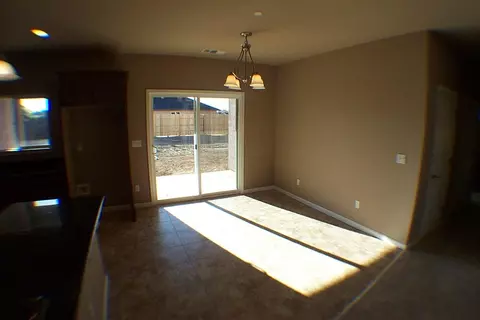 7149 Landcaster Ct, Redding, CA 96001 photo 8