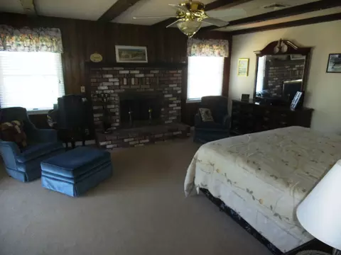 20574 Strawn Dr, Redding, CA 96003 photo 23