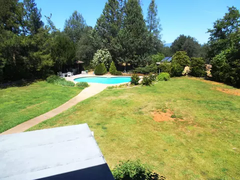 20574 Strawn Dr, Redding, CA 96003 photo 28