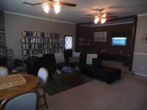 20574 Strawn Dr, Redding, CA 96003 photo 15