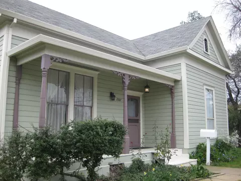 2067 Placer, Redding, CA 96001 photo 7