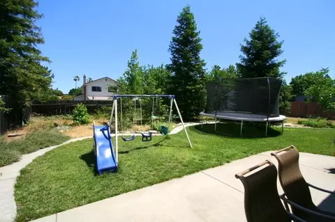 2473 Amethyst Way, Redding, CA 96003 photo 17