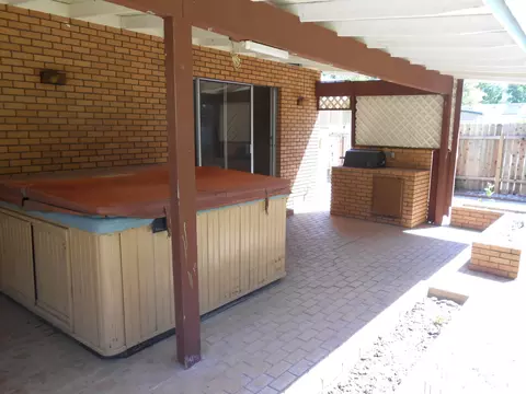 593 Estate St, Redding, CA 96002 photo 7