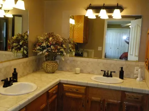 4639 Columbine Dr, Redding, CA 96002 photo 10