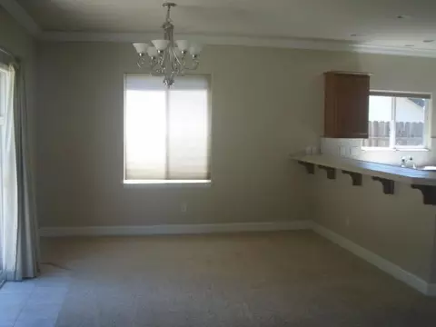 3953 Cambria Dr, Redding, CA 96002 photo 9