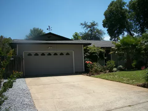 1183 Ruthie Ln, Redding, CA 96002 photo 3