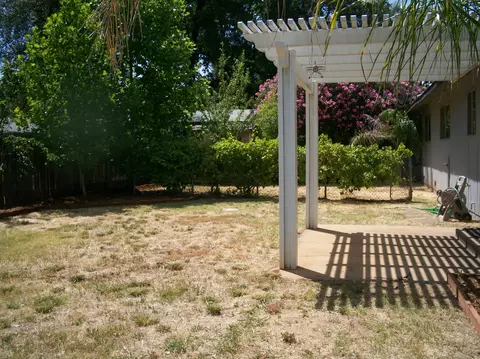 1183 Ruthie Ln, Redding, CA 96002 photo 16