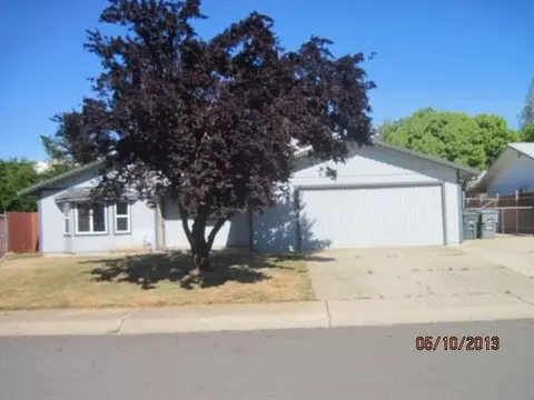 1107 Peregrine Way, Redding, CA 96003 photo 1