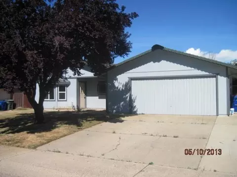 1107 Peregrine Way, Redding, CA 96003 photo 3