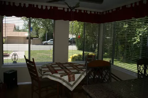3730 Wasatch Dr, Redding, CA 96001 photo 7