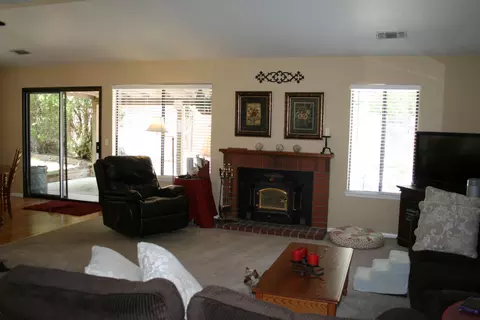 3730 Wasatch Dr, Redding, CA 96001 photo 21