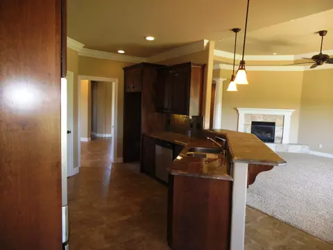 4006 Thomason Trl, Redding, CA 96002 photo 7