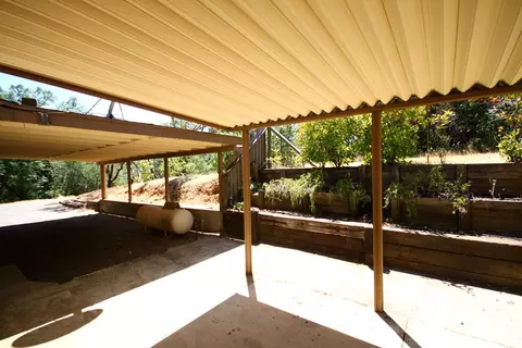 10610 Old Oregon Trl, Redding, CA 96003 photo 19