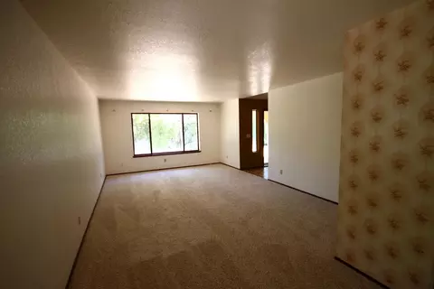 10610 Old Oregon Trl, Redding, CA 96003 photo 8
