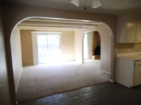 3620 Summit Dr, Redding, CA 96001 photo 5