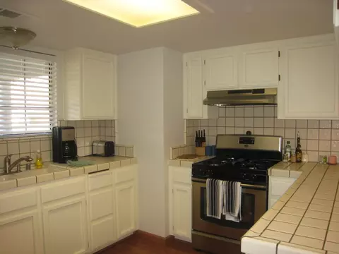 2309 Harlan Dr, Redding, CA 96003 photo 4