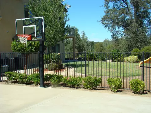 8737 Landmark Cir, Redding, CA 96001 photo 19
