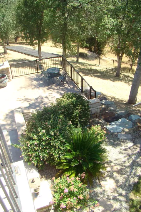 8737 Landmark Cir, Redding, CA 96001 photo 23