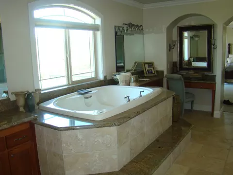 8737 Landmark Cir, Redding, CA 96001 photo 13