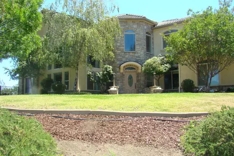 8737 Landmark Cir, Redding, CA 96001 photo 1
