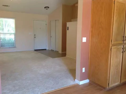 6492 Creekside, Redding, CA 96001 photo 5