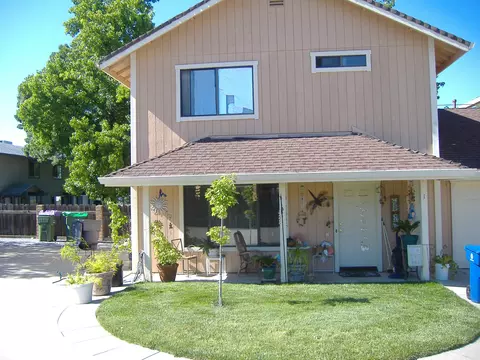816 Saint Marks St, Redding, CA 96003 photo 9