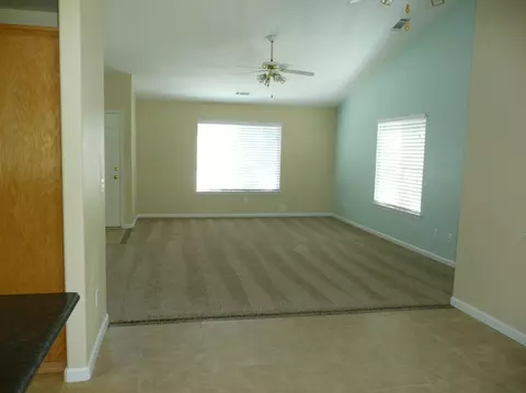 5568 Mill Pond Ln, Redding, CA 96001 photo 5