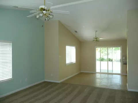 5568 Mill Pond Ln, Redding, CA 96001 photo 4