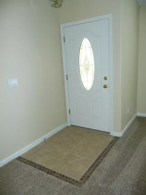 5568 Mill Pond Ln, Redding, CA 96001 photo 3
