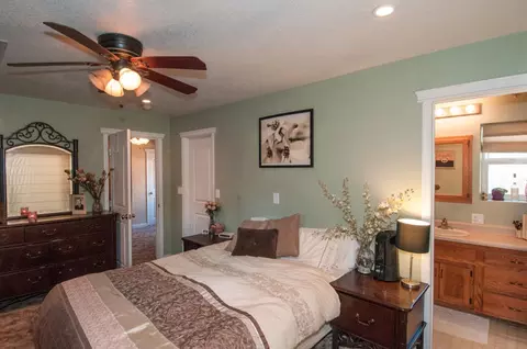 1915 Continental, Redding, CA 96001 photo 7