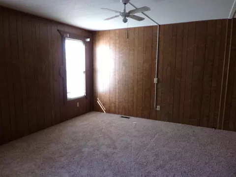4619 White River Dr, Redding, CA 96003 photo 9