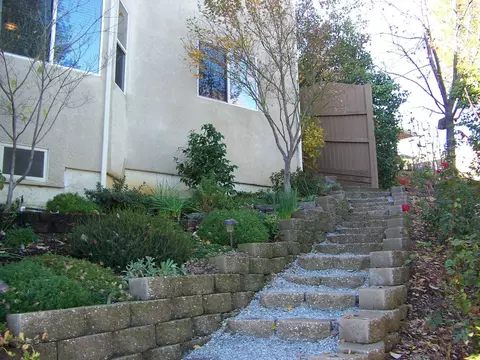 423 Franciscan Trl, Redding, CA 96003 photo 26