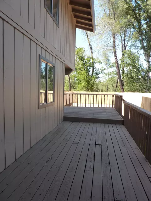 18528 Rex Ln, Redding, CA 96003 photo 39