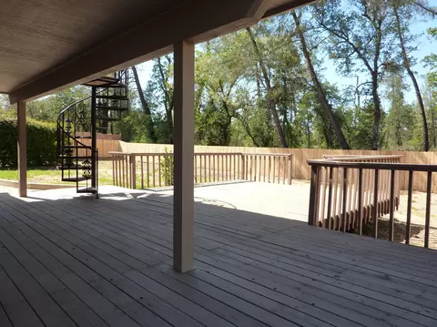 18528 Rex Ln, Redding, CA 96003 photo 32