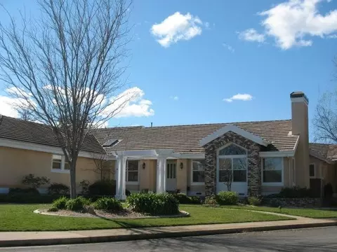 292 Ironwood Ln, Redding, CA 96003 photo 1