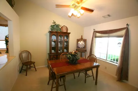 1953 Kinvarra, Redding, CA 96001 photo 7