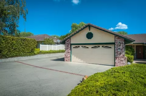 2097 Quartz Way, Redding, CA 96001 photo 25