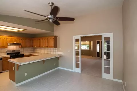 2097 Quartz Way, Redding, CA 96001 photo 9