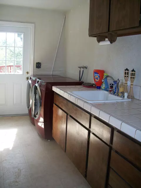 2155 Angie Pl, Redding, CA 96001 photo 8