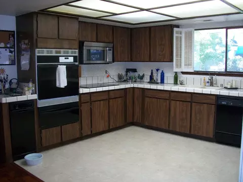 2155 Angie Pl, Redding, CA 96001 photo 3