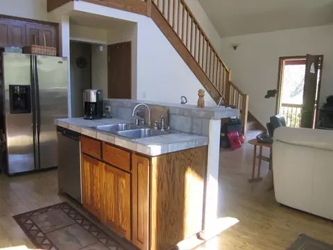 14199 Bear Mountain Rd, Redding, CA 96003 photo 5