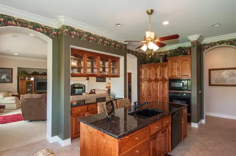 3957 Silver Lace Ln, Redding, CA 96001 photo 12