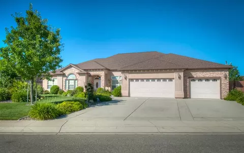 3957 Silver Lace Ln, Redding, CA 96001 photo 1