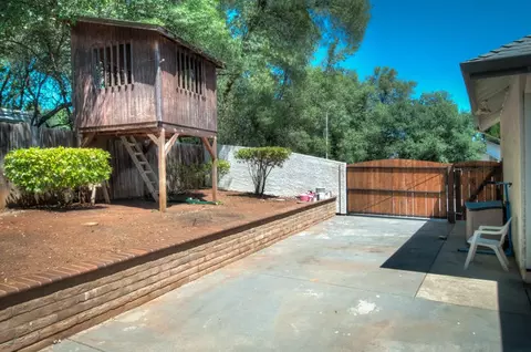 2317 El Vista St, Redding, CA 96002 photo 32