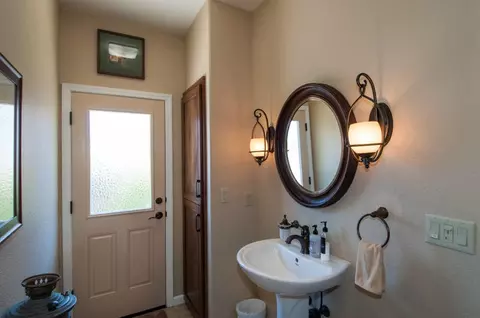 2317 El Vista St, Redding, CA 96002 photo 13